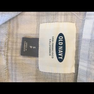 Gray plaid button down